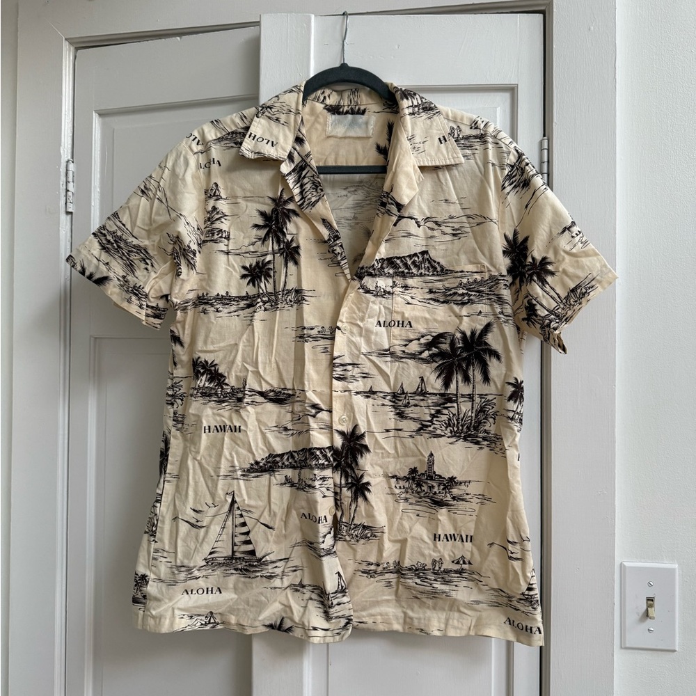 Vintage Hawaiian shirt